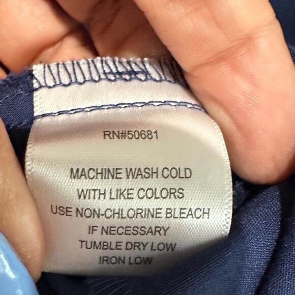 Grey's Anatomy V-Neck Scrub TOP 3-Pocket STRETCH SZ XS - Picture 12 of 16